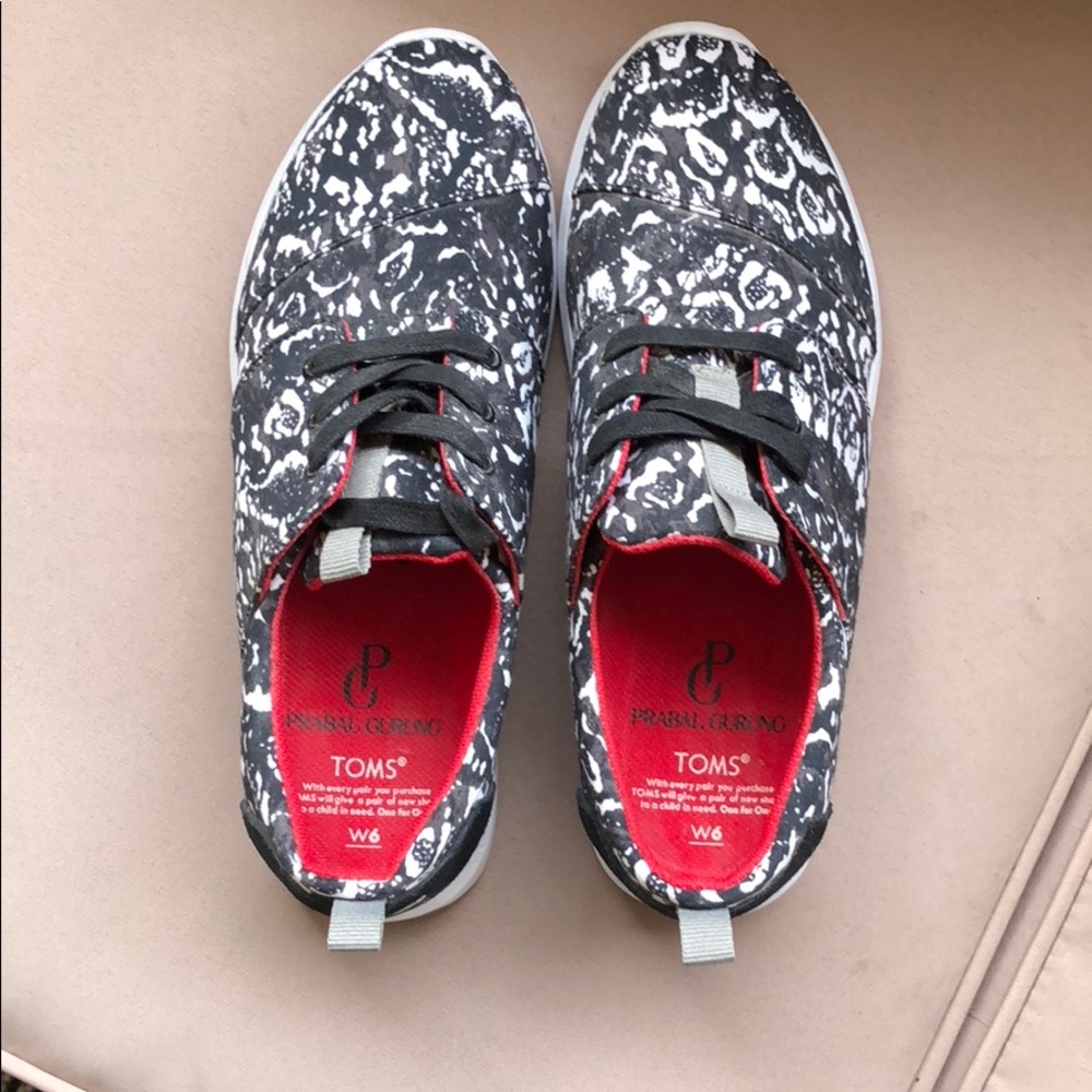 Never been worn Tom’s by Prabal Gurung Sneakers